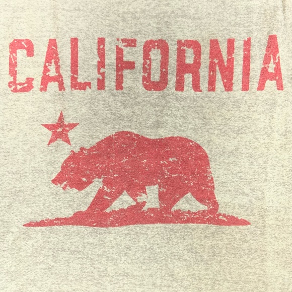 🤷‍♀️ Tops - California Cut-out Sweat Shirt